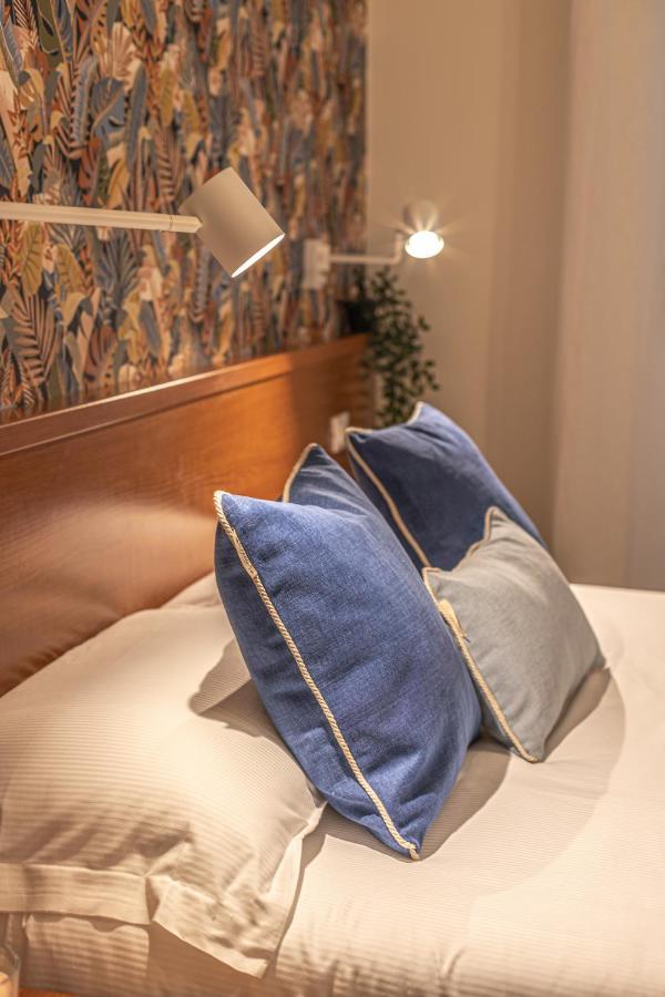 רומא Vittoria Garden Suites מראה חיצוני תמונה